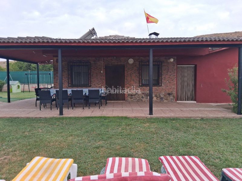 Foto 27f0fd18-2628-4048-bc9d-e0fc0b297d7f. Casa amb calefacció aparcament piscina a Ribafrecha