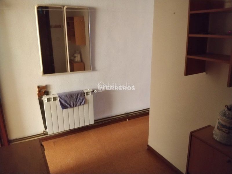 Foto 9868c6aa-5d7b-4d09-bf3b-790002a67bd7. Apartament amb calefacció a Navarrete