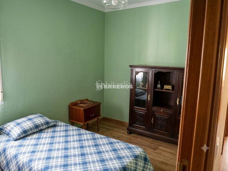 Foto a6ac1cff-8975-4db0-a9d6-8628a6574443. Apartament amb calefacció a Navarrete