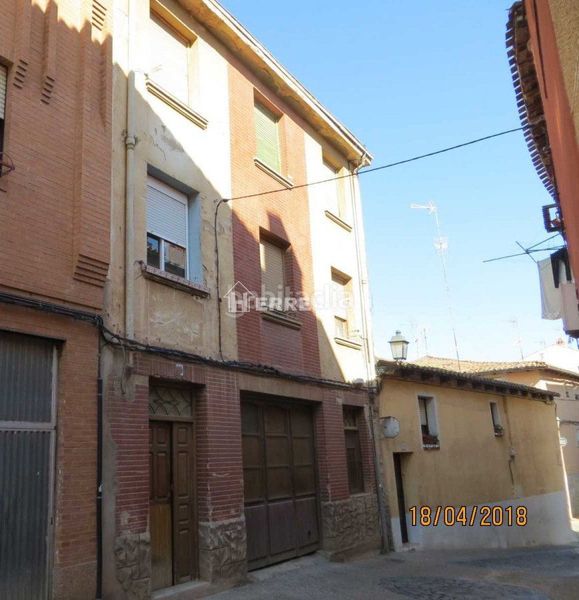 Foto c13dc01c-4eb5-499e-8015-9c7d5030372f. Apartament amb calefacció a Navarrete