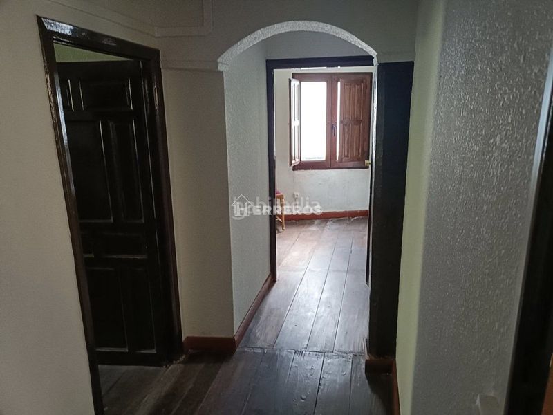 Foto 81fe3146-6931-47e0-9c47-31637e871237. Casa amb calefacció a Villanueva de Cameros