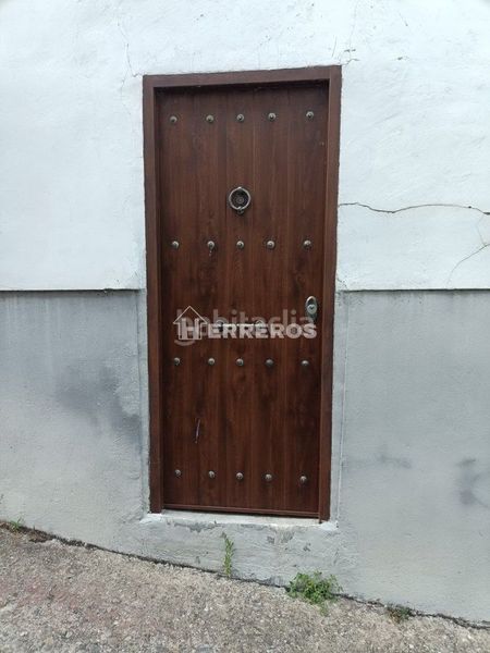 Foto a0b319fe-3caa-4317-8c16-df699454d4d8. Casa amb calefacció a Villanueva de Cameros