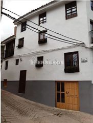 House  Segundo moreno. Casa en venta en villanueva de cameros, 6 dormitorios.