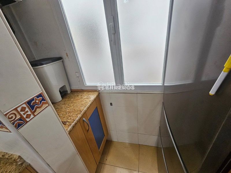 Foto 997c4ebe-861e-4997-8002-c76429f73a65. Flat with heating in San Millán - Ayuntamiento Logroño