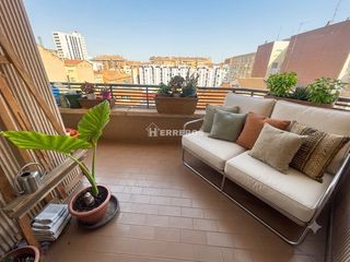 Appartement  Vara de rey. Piso en venta en centro, 4 dormitorios.