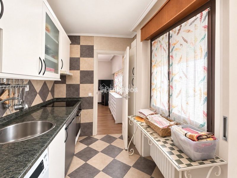 Foto dfae852f-c268-4fc7-be06-4719f7d8ac68. Flat with heating parking in Gran Via Logroño
