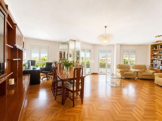 Pis  Duques de najera. Piso en venta en centro, 4 dormitorios.