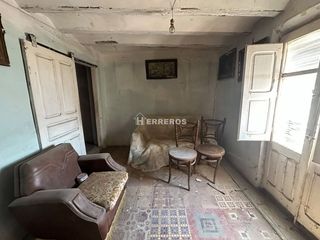 Casa  Luis cereceda bartolome. Casa en venta en hervias, 6 dormitorios.