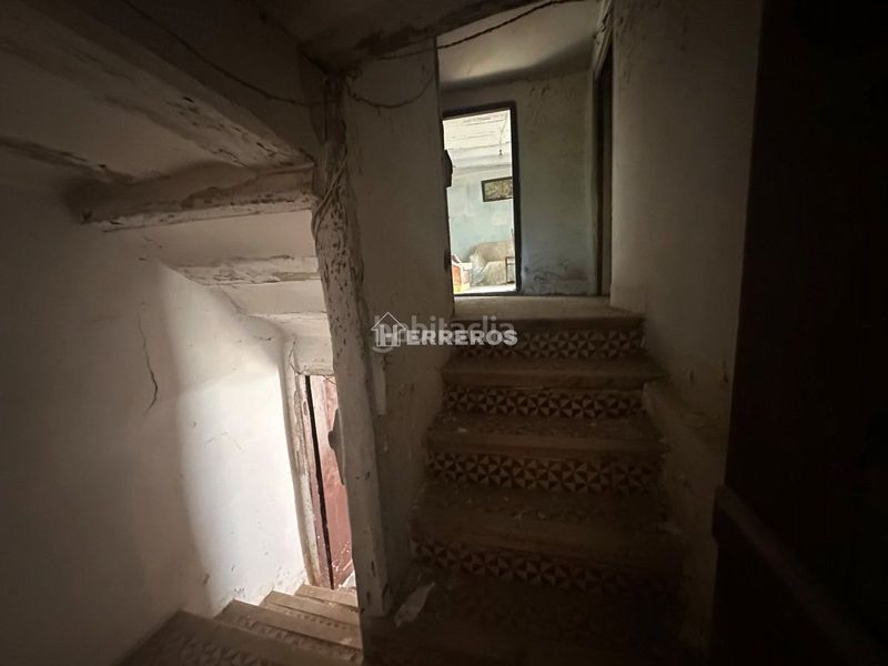 Foto cc5c8d57-21e4-4e76-9fb4-e814ca7fc1ab. Casa a Hervías