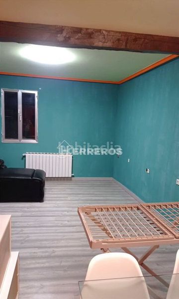 Foto abf3ba05-4886-4d13-b785-d6faca33d3aa. Casa amb calefacció aparcament a Fuenmayor