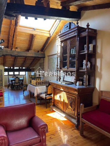 Foto 1724b64d-146d-4444-9172-792e74414ea5. Casa amb calefacció a Villoslada de Cameros