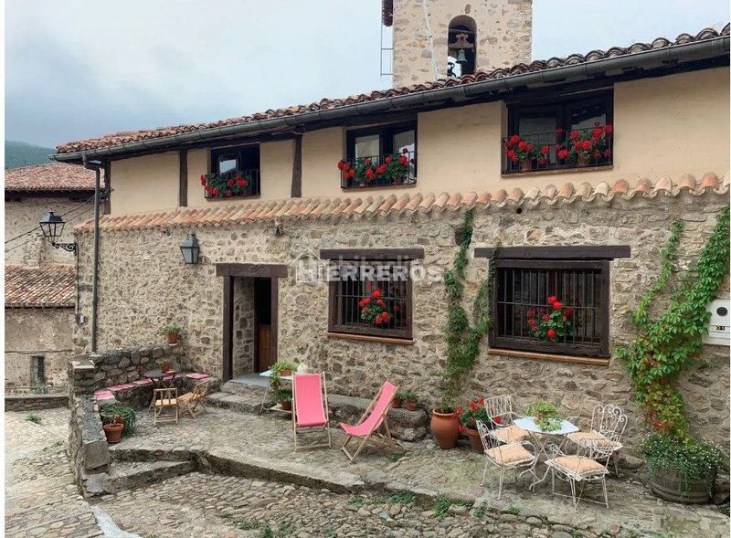 Foto 72c25750-3d27-4bcb-8fb6-f1647668cfc3. Casa amb calefacció a Villoslada de Cameros