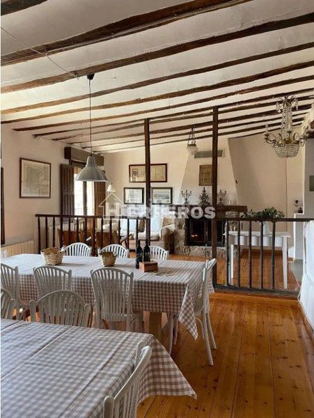Foto 9cc80dec-c2e8-4027-a5f5-763e2c607e7c. Casa amb calefacció a Villoslada de Cameros