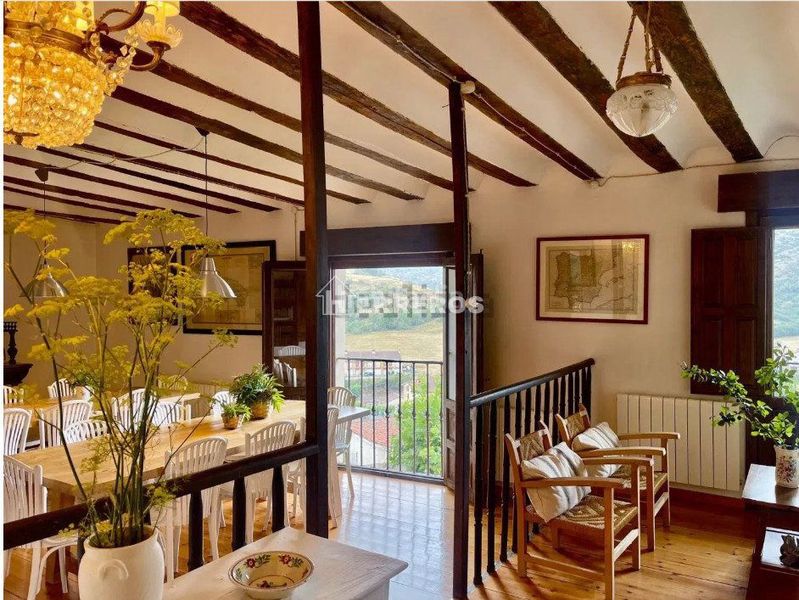 Foto b455fbd1-3bd7-40e3-9267-91fa0c7c5886. Casa amb calefacció a Villoslada de Cameros