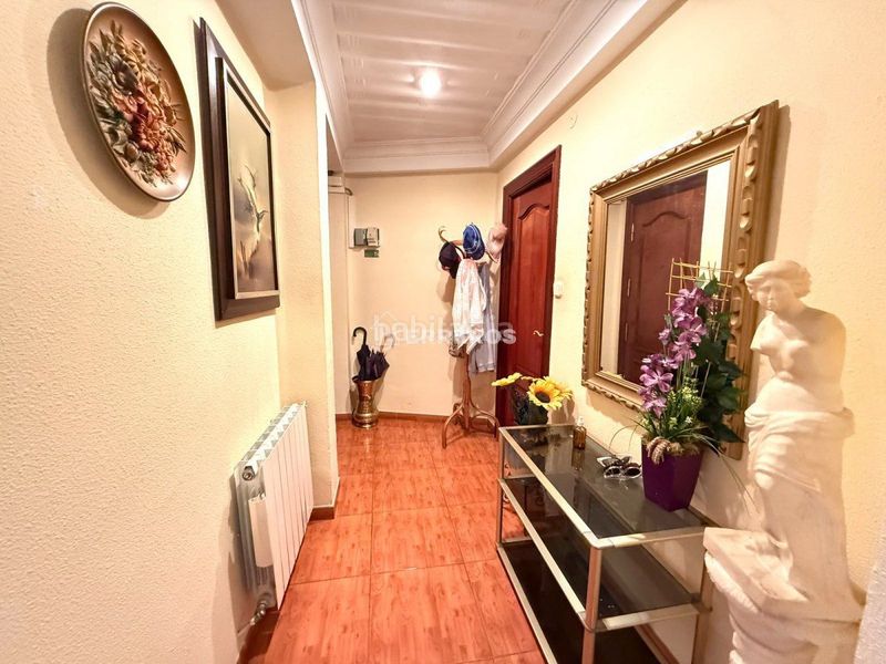 Foto afbbad83-a2bd-4f67-bfd5-933718454d29. Flat with heating in Oeste Logroño
