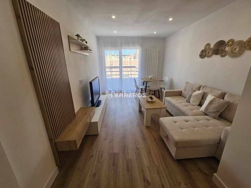 Foto e0e36702-65a1-4aa2-a74a-91278d4e8ea9. Pis amb calefacció a Oeste Logroño