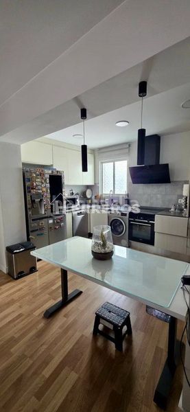 Foto b2f29da2-66f2-4e87-ae8c-4a9b31d9a377. Flat with heating in Oeste Logroño