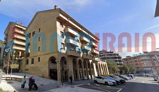 Aparcament cotxe  Urbialde plaza. Garaje cerrado en urbialde plaza beasain.