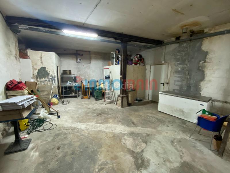 Foto 40931cd9-178e-4d38-b387-5cf61954e2c7. Lloguer local comercial a Beasain