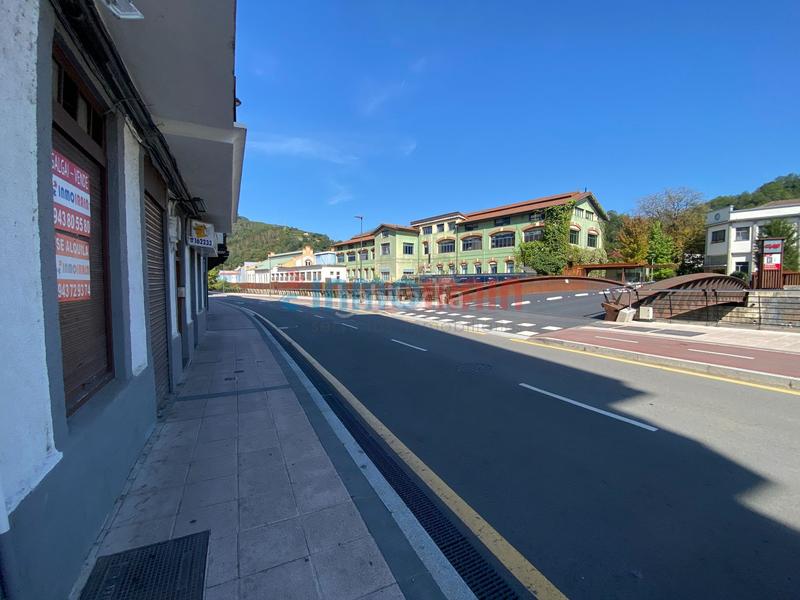 Foto 57d902c4-8b5c-4c89-9ad8-c252c3b65169. Lloguer local comercial a Beasain