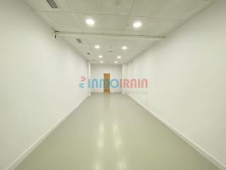 Local Comercial  Harizti industrialdea. Ventaalquiler. local en el centro comercial carrefour de olaberr
