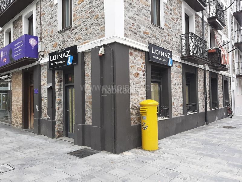 Foto d0f9bb4e-0bc4-434a-8974-af1c9a468e98. Lloguer local comercial a Beasain
