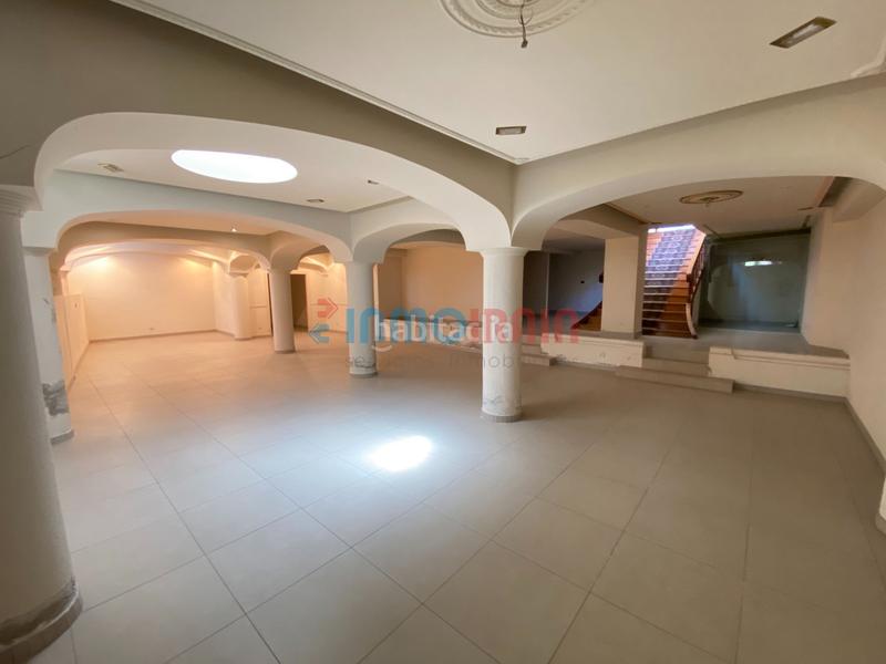 Foto 493f706b-c450-44aa-92e2-cc1b3b4bf2b9. Lloguer local comercial a Beasain