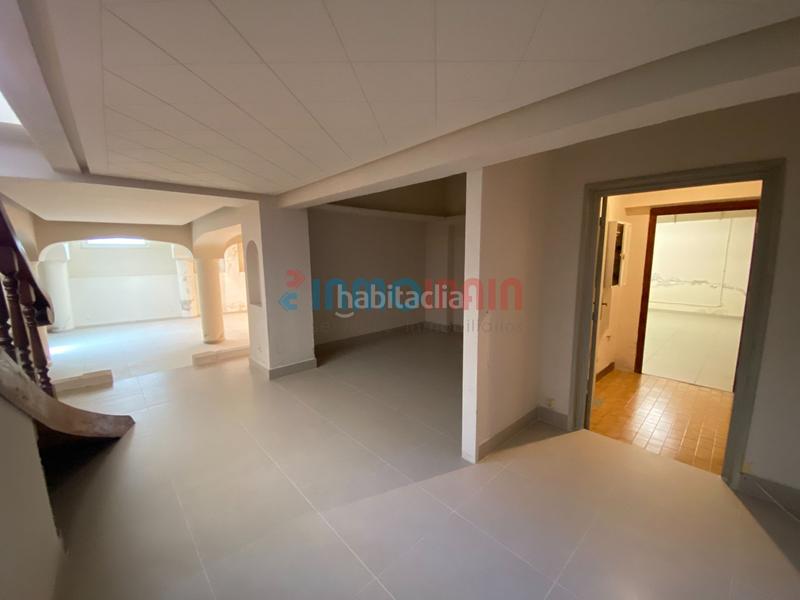 Foto 795cdac0-1cb5-488e-b6d5-79cd18accbf5. Location local commercial dans Beasain