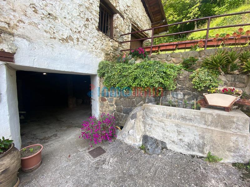 Foto 428ff71d-9b74-43e9-a30b-70e6a20d11d0. Casa gran caserio adosado , garin auzoa en Beasain