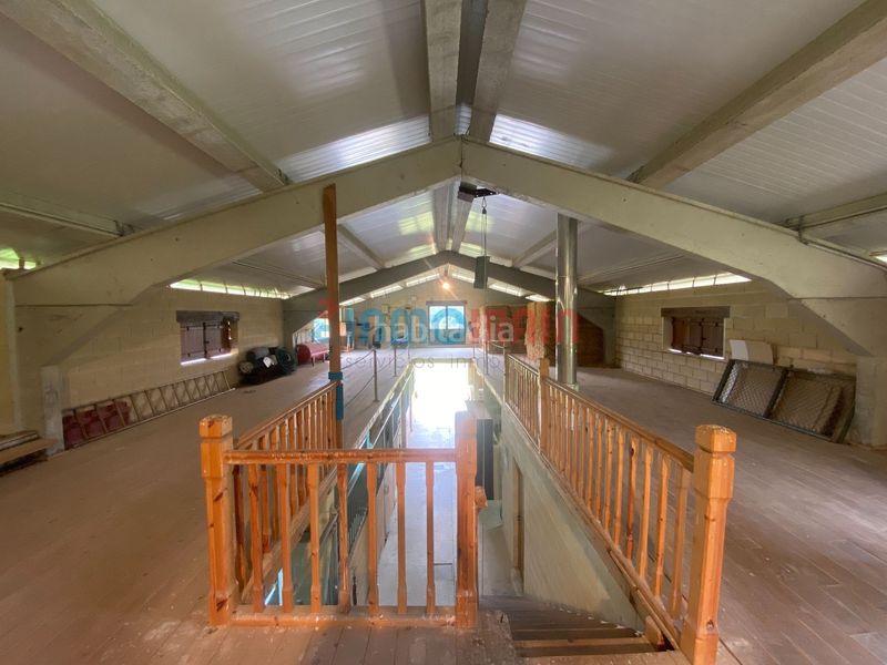 Foto d474dbe9-fac2-43a8-820a-2efc75a6f42d. Industrial building in soroen bidea in Altsasu / Alsasua