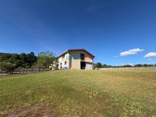 Haus  Soroen. Recinto privado destinado a centro hípico. ideal también para de