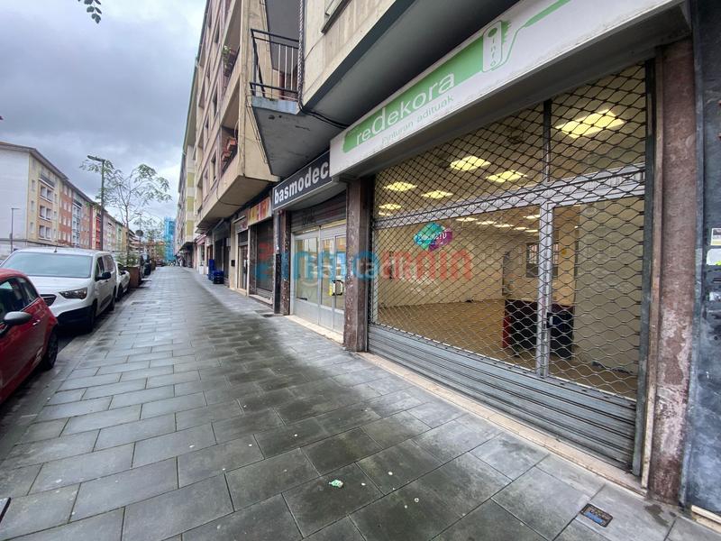Foto 18a3ff2c-5516-4d3d-9c58-28321f538da1. Lloguer local comercial a Beasain