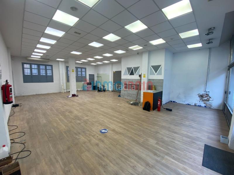 Foto fb6d34b9-ac15-4c1d-99cc-c572f8a36d35. Lloguer local comercial a Beasain