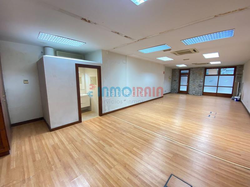 Foto 3c19f267-b461-4cd3-9e31-2b646df21cc4. Location local commercial dans Beasain