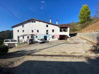 Casa  Pildain-gasastegi auzoa. Caserio en abaltzisketa