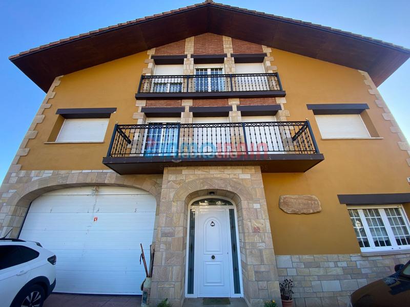 Foto 7409874d-fe4c-40a3-bcbe-4803d84034e1. Casa amb calefacció piscina a Mutiloa