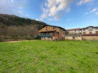 Casa  Astigarraga auzoa. Caserio en ataun