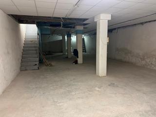 Miete Geschäftsraum  Jauregi jenerala kalea. Trastero en alquiler