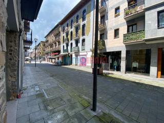 Local commercial  Jose miguel iturriotz kalea