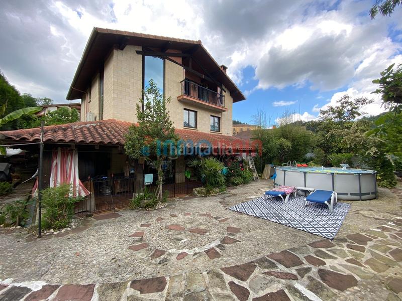 Foto a1594ef6-406c-4cd3-b8d3-44d7d709d45c. Casa gran villa en Mutiloa