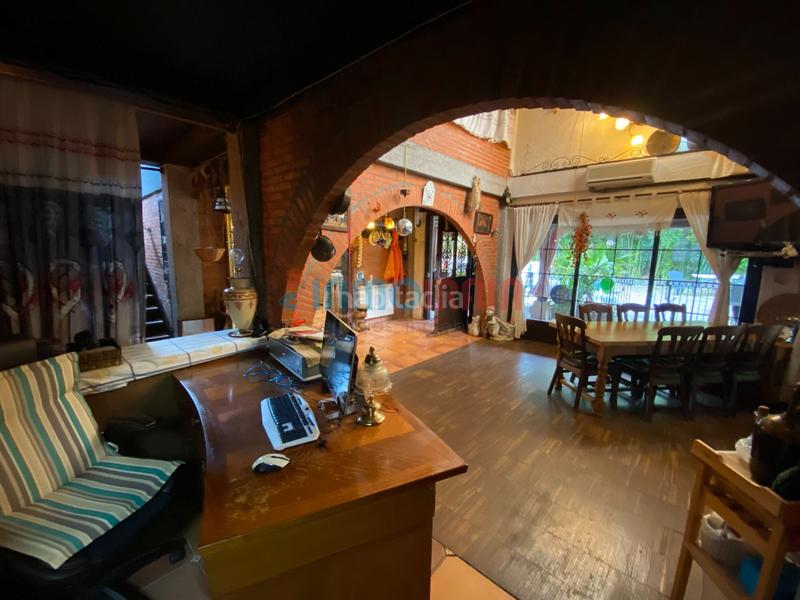 Foto cbebb1d5-1739-4412-87e1-599cc7b0b98a. Casa gran villa en Mutiloa
