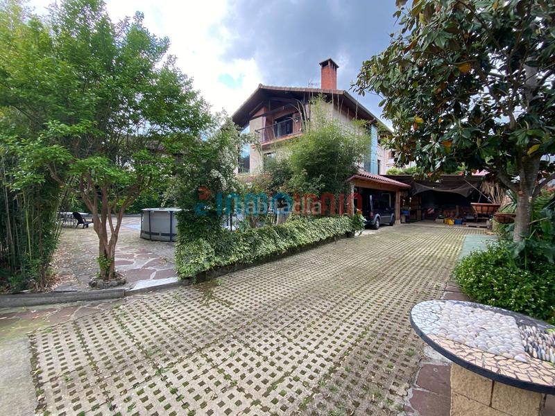 Foto d06f5980-52f6-4ca6-ba4f-3be078927494. Casa gran villa en Mutiloa