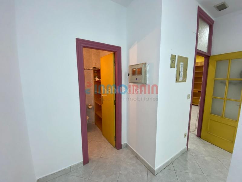 Foto 116200e1-2a78-4f9a-915e-03e17c9fbbbb. Lloguer local comercial a Beasain