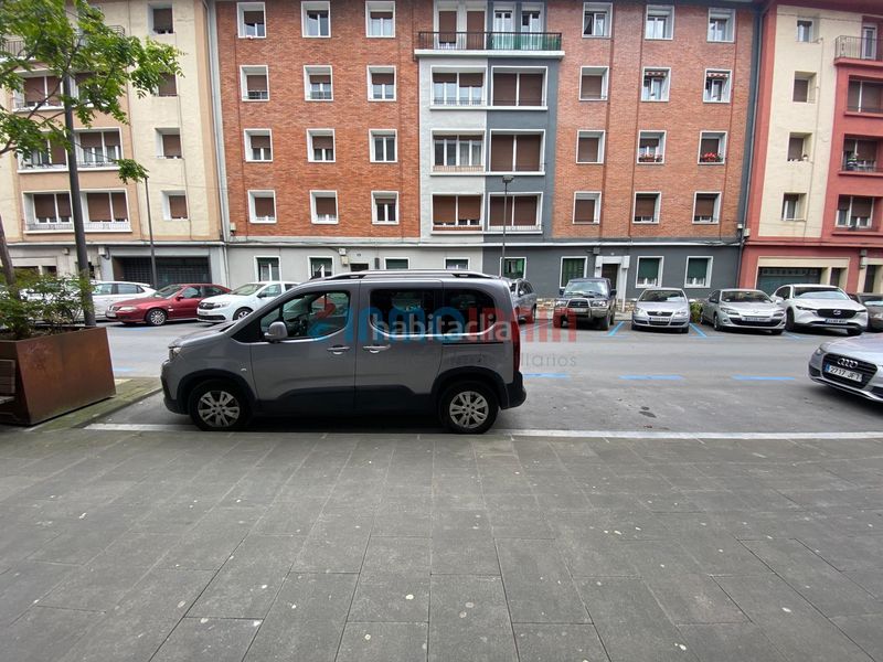 Foto de8170aa-f21c-425d-ae28-bc2fdb6993c6. Miete geschäftsraum in Beasain
