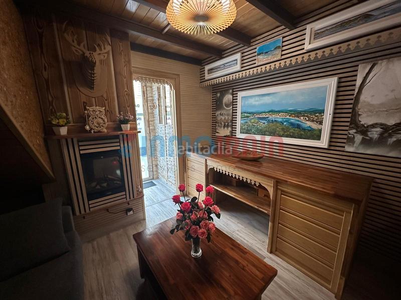 Foto f0bf45b3-fffe-4145-bd85-c6d6670b3807. Local commercial dans Parte Vieja Donostia - San Sebastián