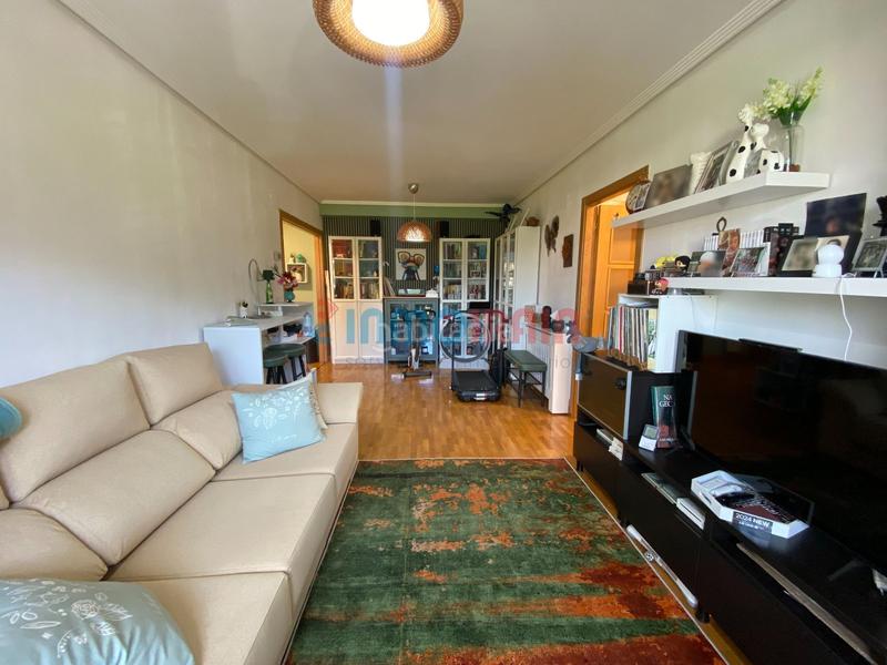 Foto 560daf11-8ac8-461f-8d73-d69baf2f49a3. Appartement avec chauffage dans Irura