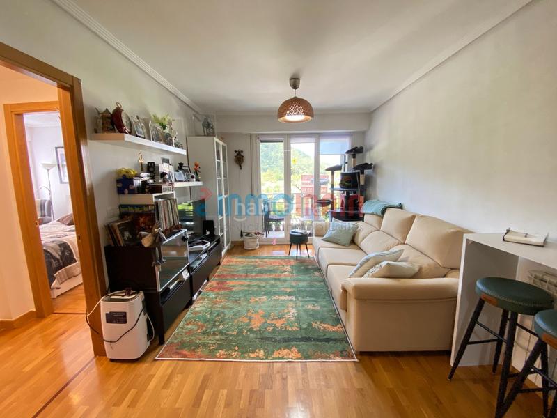 Foto f052f935-3ea7-4970-aa93-9b51a36f7032. Appartement avec chauffage dans Irura