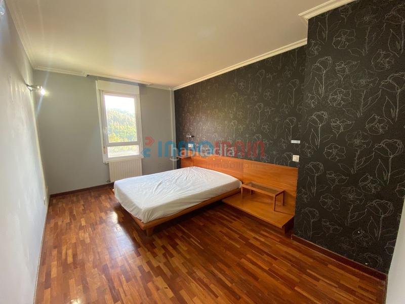 Foto 8a7b937f-6c17-4842-8166-a02845bdf4b6. Casa adossada amb calefacció a Altzaga