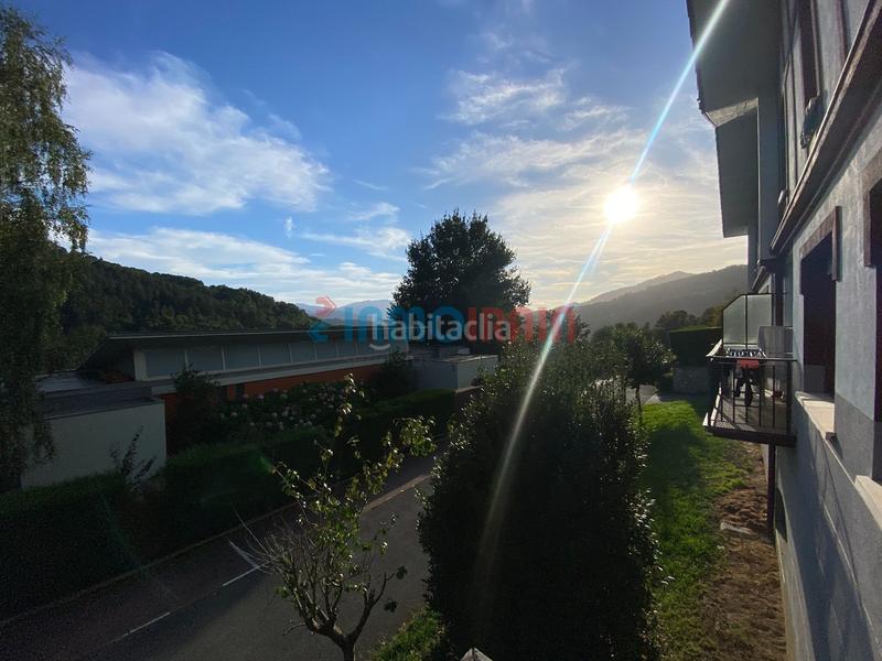 Foto d4c6bf48-b2a8-449e-ad08-a3c276463d01. Casa adossada amb calefacció a Altzaga