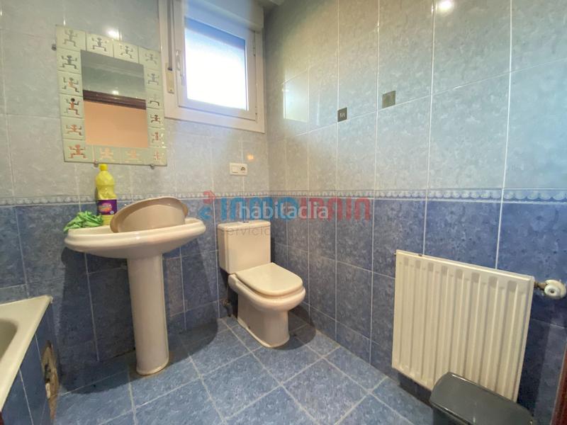 Foto dca65f19-b346-4088-b095-38b20b476ef5. Casa adossada amb calefacció a Altzaga
